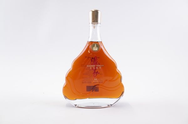 ONE BOTTLE UINGJIA XO BRANDY