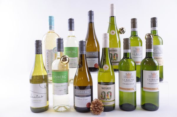 TWELVE BOTTLES ALCOHOL-FREE WHITE WINE