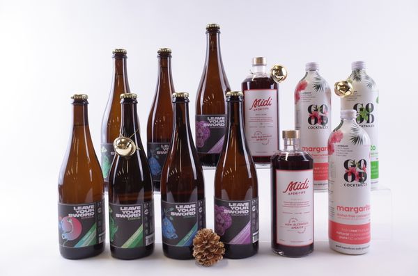 TWELVE BOTTLES LOW-ALCOHOL AND ALCOHOL-FREE COCKTAILS AND DRINKS