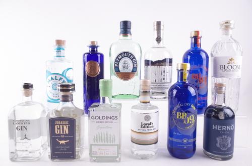 TWELVE BOTTLES GIN
