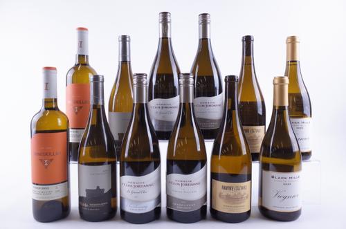 TWELVE BOTTLES CANADIAN WHITE WINE