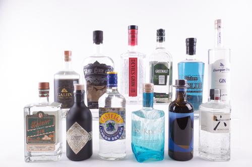 TWELVE BOTTLES GIN