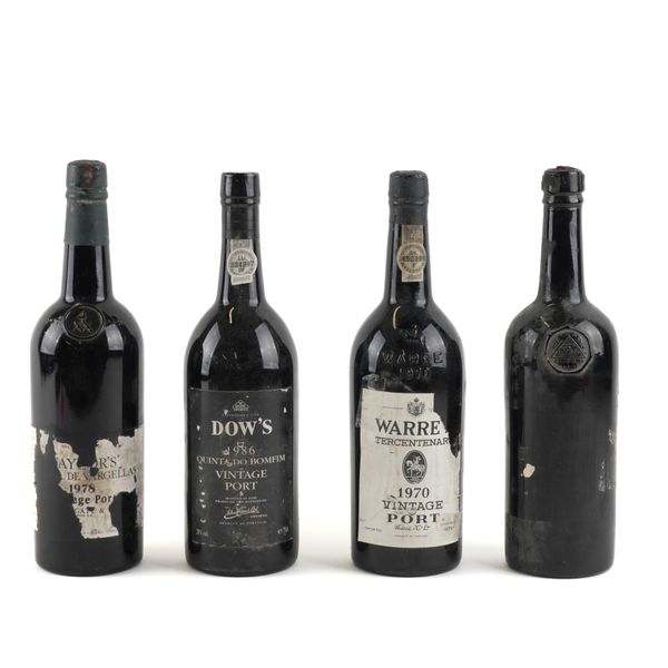 FOUR BOTTLES OF PORT INCLUDING A BOTTLE OF TAYLOR'S QUINTA DE VARGELLAS 1978 (4)