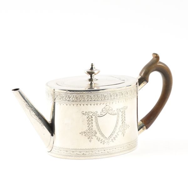 A VICTORIAN SILVER TEAPOT