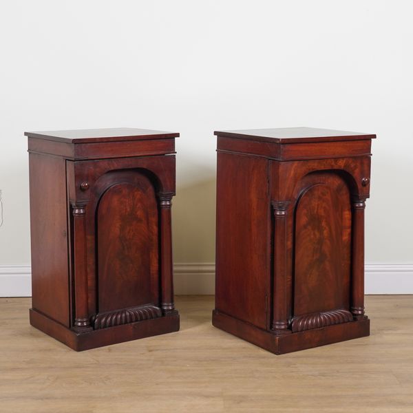 A PAIR OF MAHOGANY PEDESTAL SIDE CUPBOARDS (2)