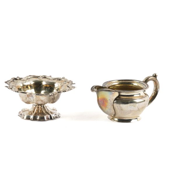 TWO ITEMS OF RUSSIAN SILVER (2)