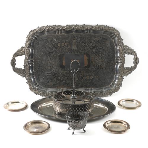 A GROUP OF PLATED WARES (8)