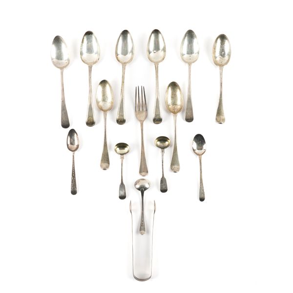 A GROUP OF SILVER TABLE FLATWARE (15)