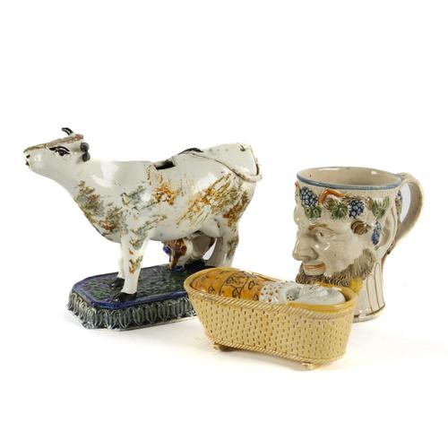 THREE ITEMS OF PRATT TYPE PEARLWARE (4)