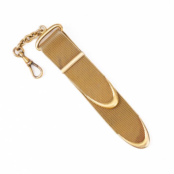 A GOLD WOVEN MESH WATCH FOB STRAP