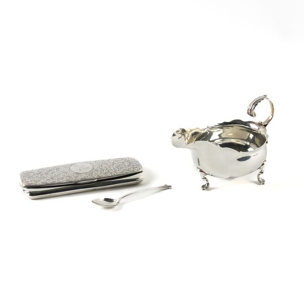 A SILVER SAUCEBOAT AND TWO FURTHER ITEMS (3)