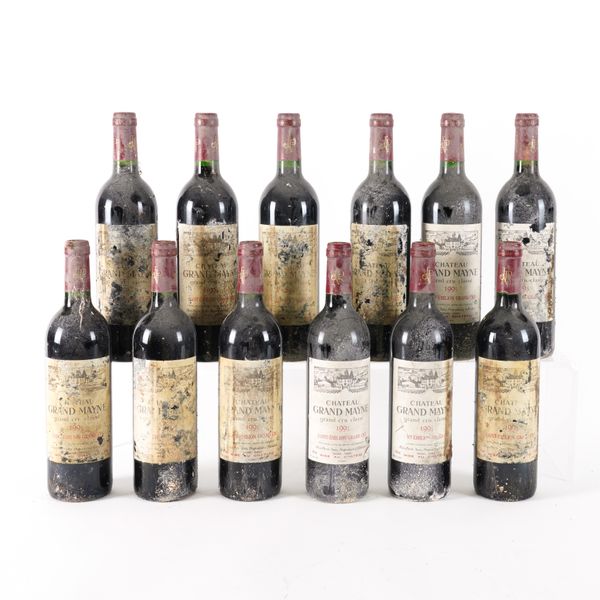 TWELVE BOTTLES CHÂTEAU GRAND MAYNE GRAND CRU CLASSÉ SAINT-EMILION 1995