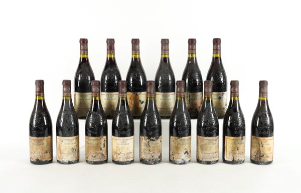 TWELVE BOTTLES CHÂTEAUNEUF-DU-PAPE, DOMAINE FONT DE MICHELLE 1999