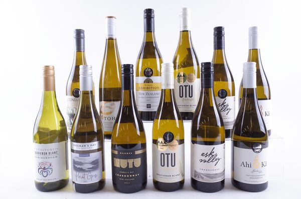 TWELVE BOTTLES NEW ZEALAND WHITE WINE