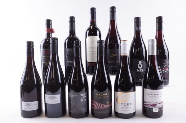 TWELVE BOTTLES NEW ZEALAND RED WINE