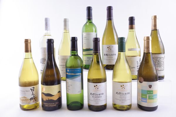 TWELVE BOTTLES ASIAN WHITE WINE