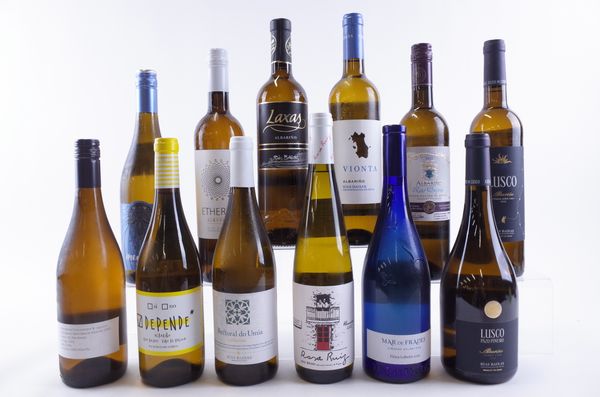 TWELVE BOTTLES RÍAS BAIXAS WINE