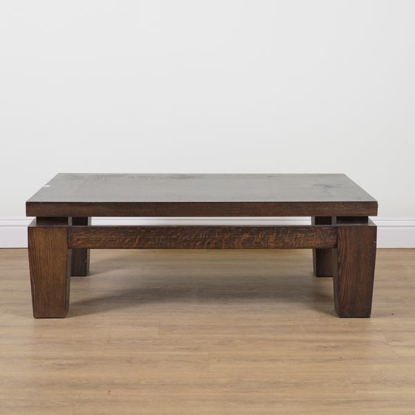 A MODERN OAK RECTANGULAR COFFEE TABLE