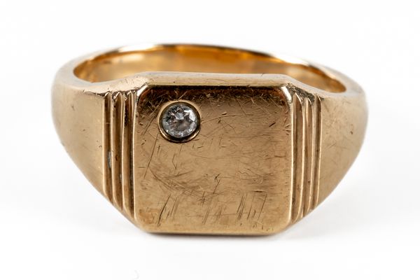 A 9CT GOLD AND DIAMOND SET SQUARE SIGNET RING (2)