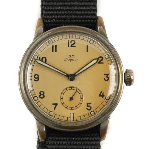 A WORLD WAR II PERIOD KRIEGSMARINE WAGNER GENTLEMAN'S WRISTWATCH