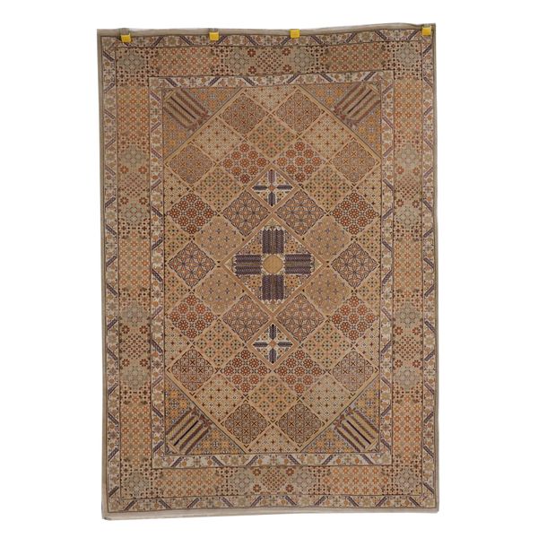 A FINE JOSHAGHAN GARDEN RUG, PERSIAN