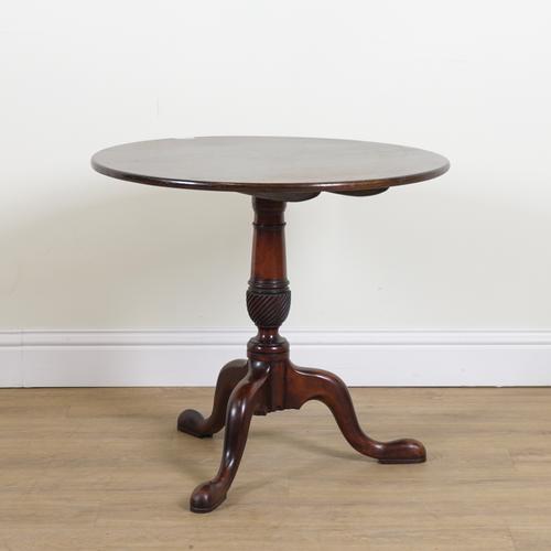 AN 18TH CENTURY MAHOGANY SNAP TOP TRIPOD TABLE