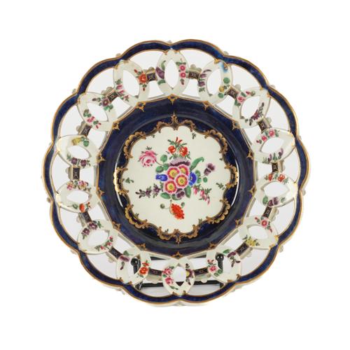 A WORCESTER BLUE-GROUND CIRCULAR PIERCED BASKET