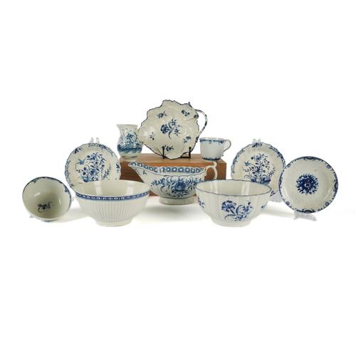 A GROUP OF WORCESTER BLUE AND WHITE PAINTED PORCELAIN ( 10)