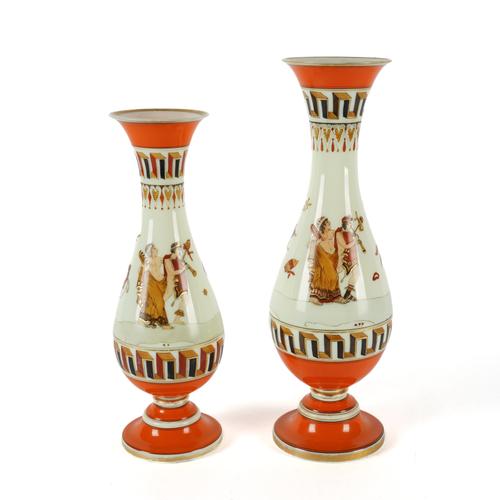 A GRADUATED PAIR OF BOHEMIAN HARRACH 'ETRUSCAN' URANIUM GLASS VASES (2)