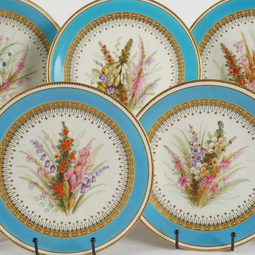 A ROYAL WORCESTER 'BOTANICAL' PART DESSERT SERVICE (7)