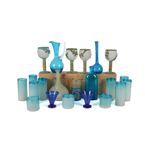 A GROUP OF EIGHT MURANO BLUE FROSTED GLASS HIGHBALL GLASSES AND THREE TUMBLERS (22)
