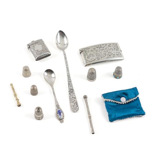 A SILVER CURVED RECTANGULAR VISITING CARD CASE AND TEN FURTHER ITEMS (11)