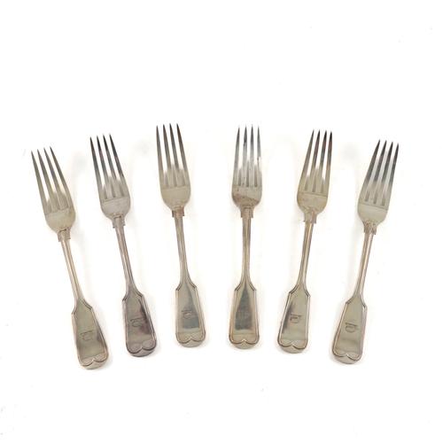 A SET OF SIX VICTORIAN SILVER DOUBLE STRUCK, FIDDLE AND THREAD PATTERN TABLE FORKS (6)