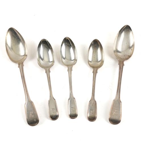 A GROUP OF SILVER DOUBLE STRUCK, FIDDLE AND THREAD PATTERN TABLE FLATWARE (5)