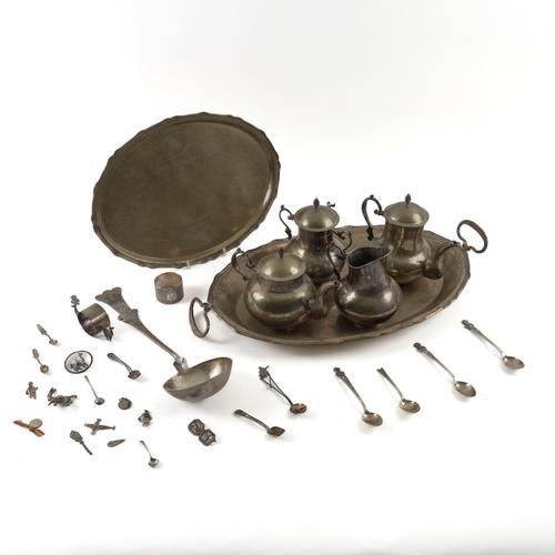 A SILVER NAPKIN RING AND A GROUP OF BOLIVIAN WARES (QTY)