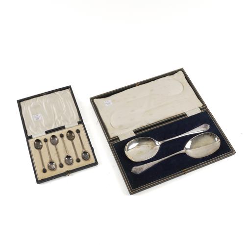 A GROUP OF SILVER, FOREIGN AND PLATED SPOONS (8)