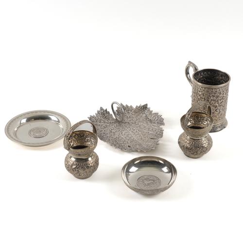 A GROUP OF ASIAN WARES (6)