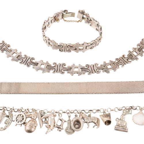 A GROUP OF SILVER AND FOREIGN JEWELLERY (4)