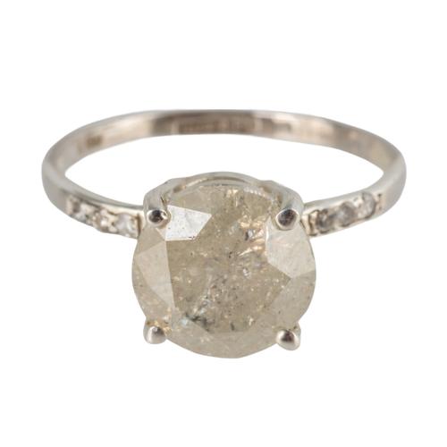 A SALT AND PEPPER DIAMOND RING