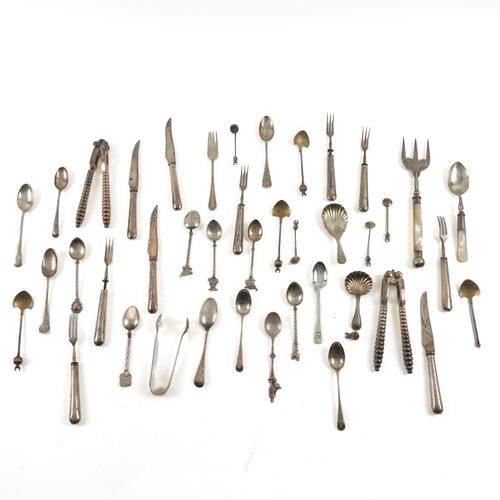 A GROUP OF SILVER, FOREIGN AND PLATED FLATWARE (QTY)