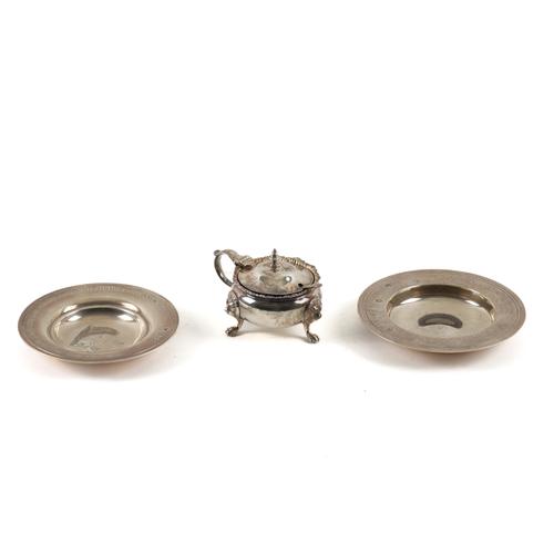 FOUR ITEMS OF SILVER (5)