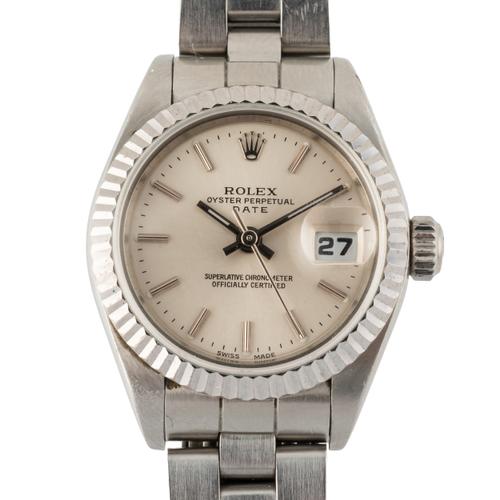 A ROLEX OYSTER PERPETUAL DATE WATCH