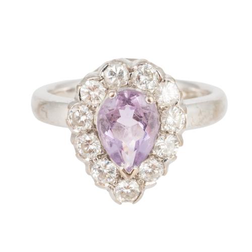 AN 18CT WHITE GOLD, DIAMOND AND PINK GEM SET PEAR SHAPED CLUSTER RING