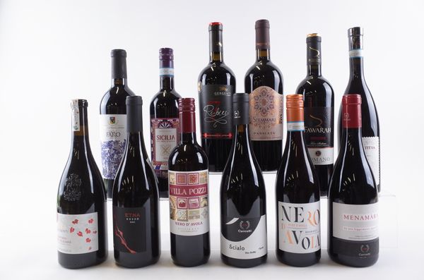 TWELVE BOTTLES ITALIAN RED WINE