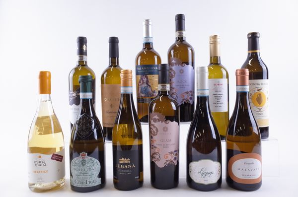 TWELVE BOTTLES ITALIAN WHITE WINE