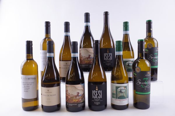 TWELVE BOTTLES ITALIAN (SICILY) WHITE WINE