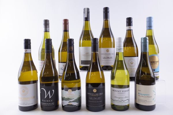 TWELVE BOTTLES NEW ZEALAND SAUVIGNON BLANC