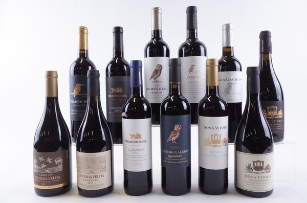 TWELVE BOTTLES PORTUGUESE RED WINE