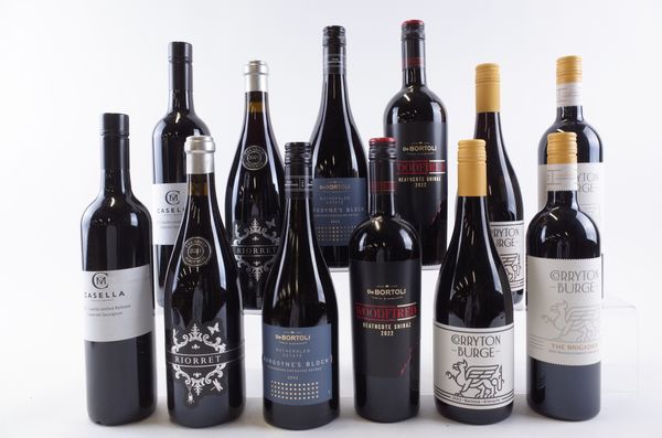 TWELVE BOTTLES AUSTRALIAN RED WINE