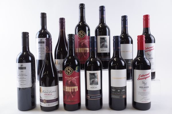 TWELVE BOTTLES AUSTRALIAN RED WINE